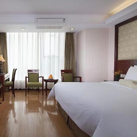 Vienna International Hotel Taicang Nanyang Plaza Bagian luar foto