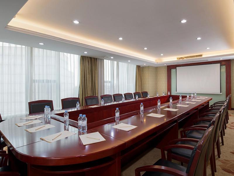 Vienna International Hotel Taicang Nanyang Plaza Bagian luar foto