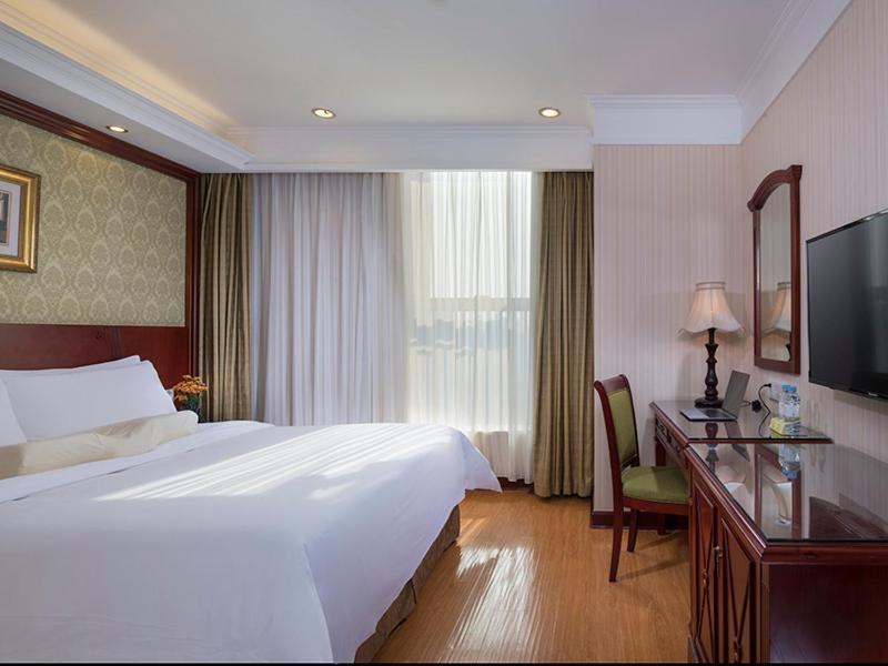Vienna International Hotel Taicang Nanyang Plaza Bagian luar foto