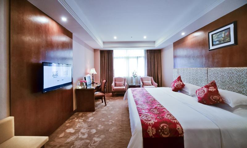 Vienna International Hotel Taicang Nanyang Plaza Bagian luar foto